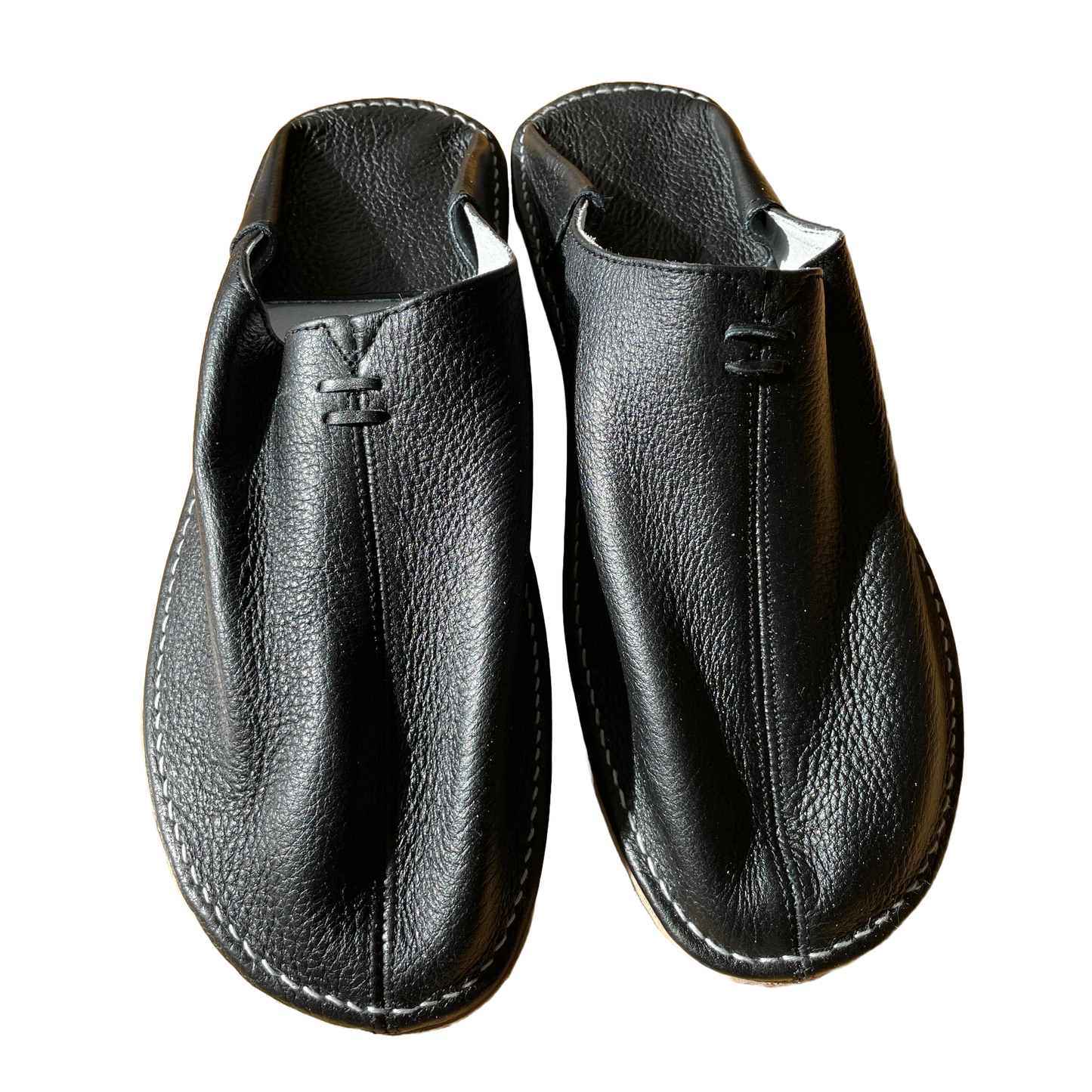 Babouche marocaine en cuir noir pour homme - vue face