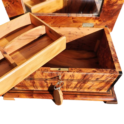 Boîte à bijoux en bois de Thuya