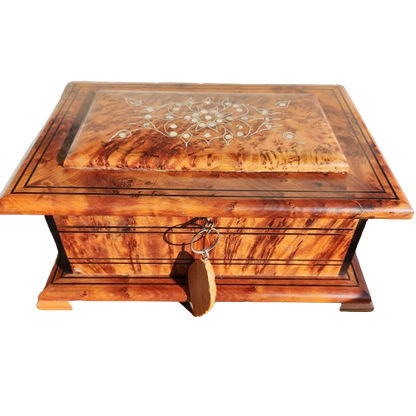 Boîte à bijoux en bois de Thuya