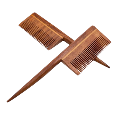 Peigne en bois artisanal